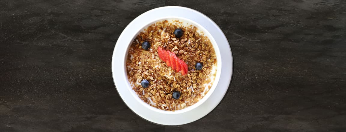 Fruta y yogurt